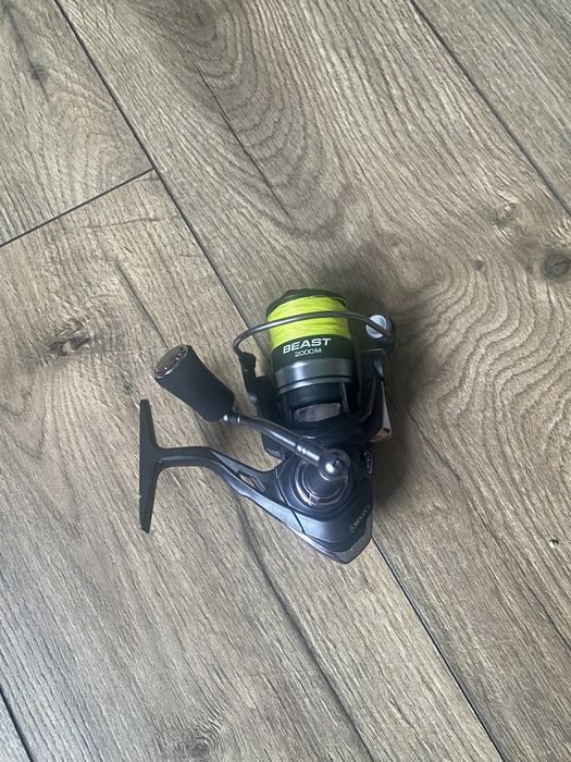Катушка select beast 2000m 5+1BB
