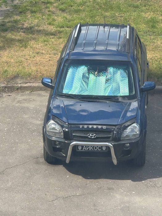 Продам туксон 2004 року повністю на ходу