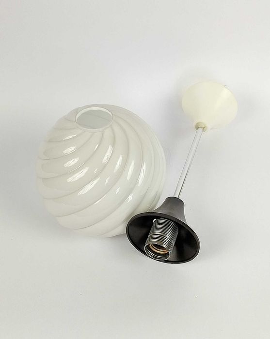 Lampa wisząca „Slimak”  Nowa Huta  PRL retro art deco vintage