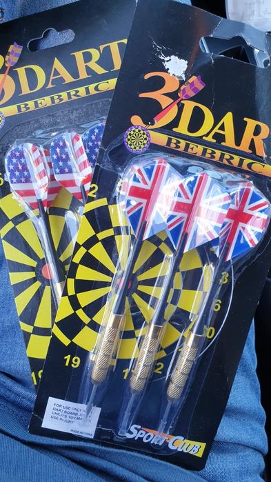 Dart rzutki lotki USA lub UK z ostrzem
