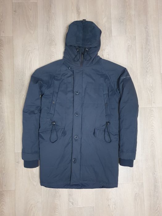 Оригинальная куртка Calvin Klein "M"