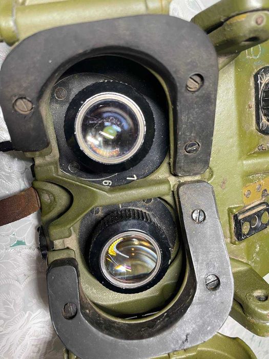 Бінокуляр армійський