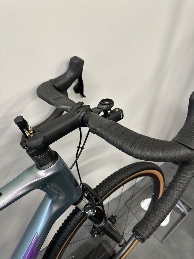 Revolt X Advanced PRO XL Faktura Vat