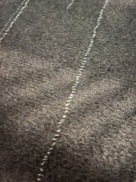 dywan welniany szary