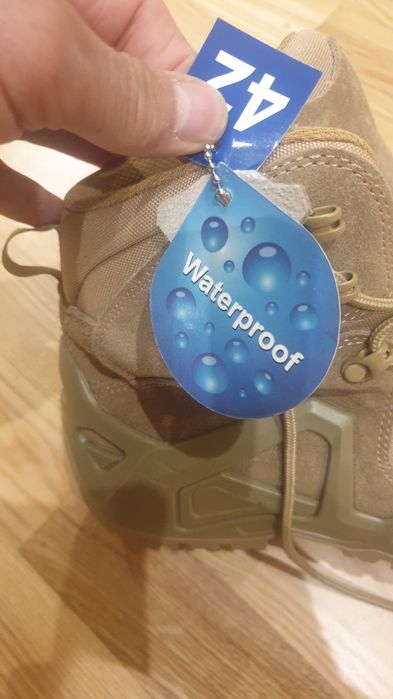 Продам зимнюю обувь