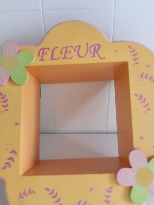 Prateira quadrada flor