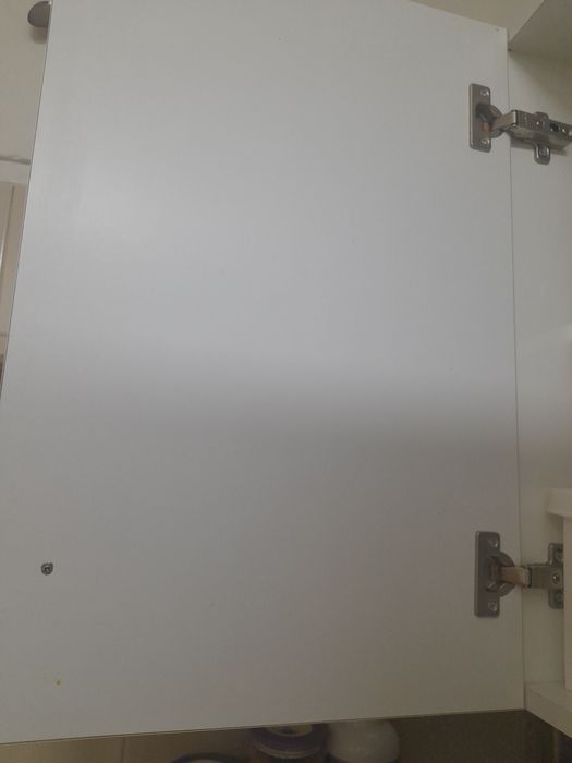 Armário de cozinha branco