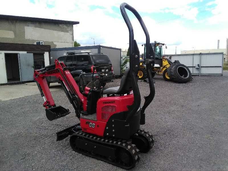 Minikoparka YANMAR SV08 z 2011 roku