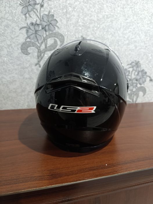 Продам шолом LS2