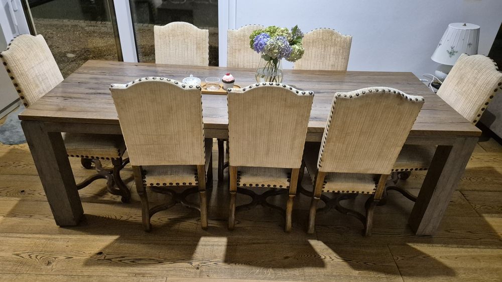 Włoskie krzesła w stylu neorenesansowym antyk