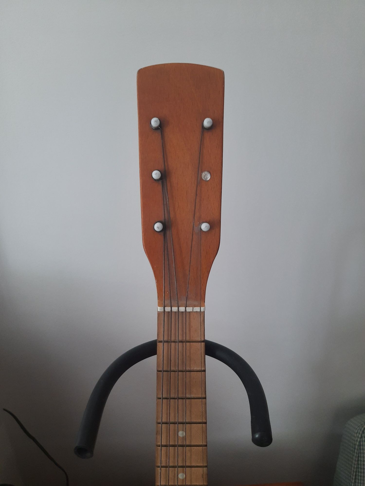 Mała gitara klasyczna 72 cm + statyw