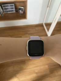 Fitbit Versa Lite