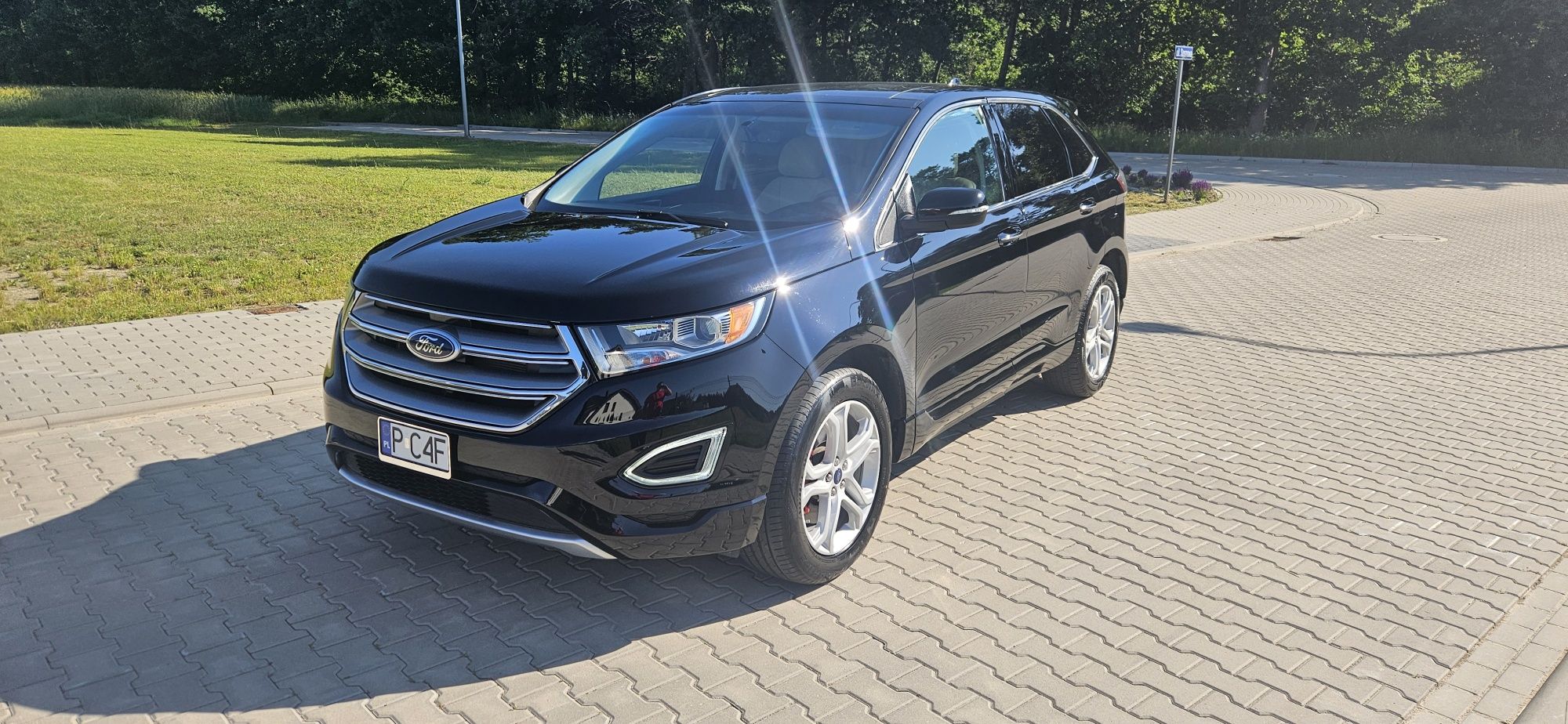 Ford Edge Titanium