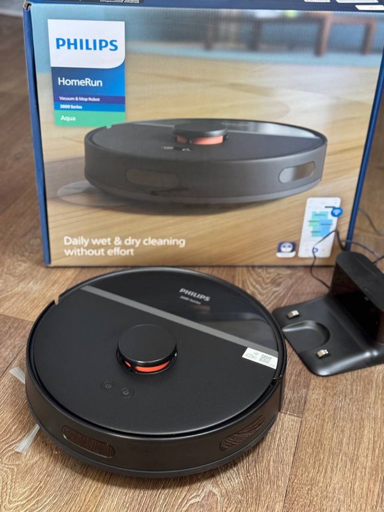 Продам робот-пилосос миючий Philips XU3000/01.