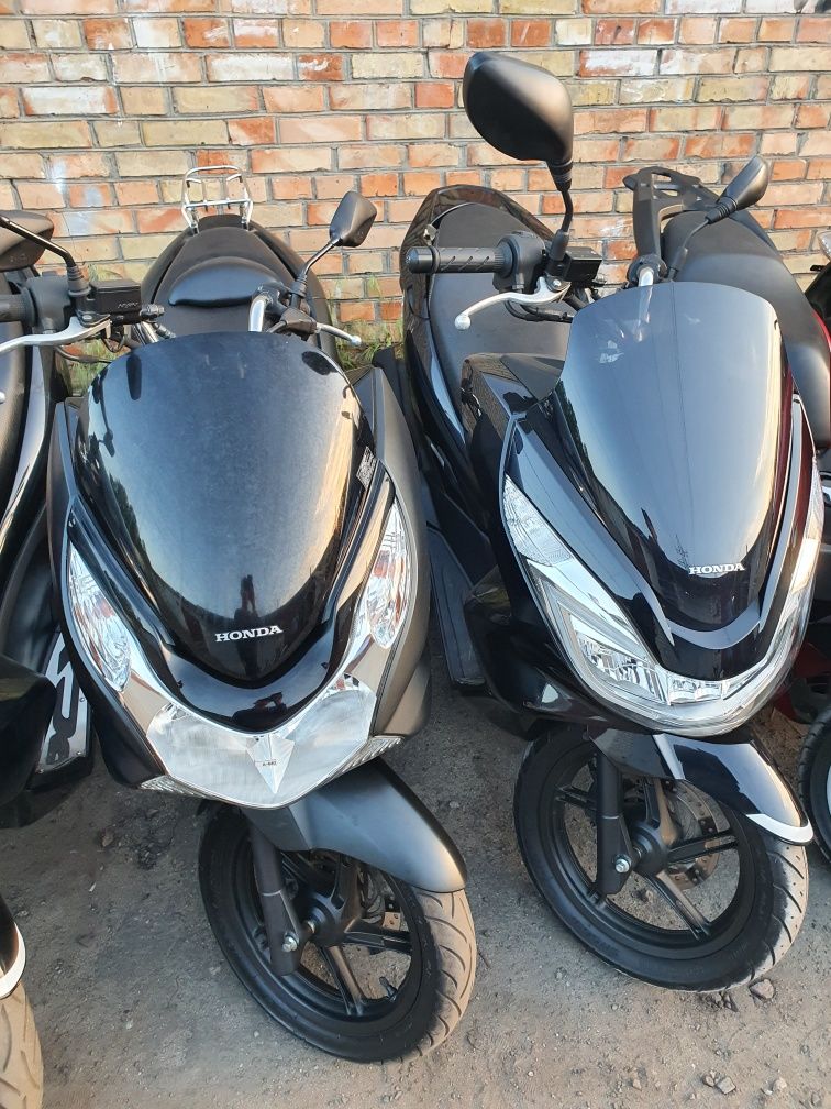 Скутер Honda Pcx 125 с контейнера купить мопед = пцх 150