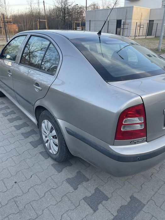 Skoda Oktavia Tour 1.6 MPI Benzyna Gaz