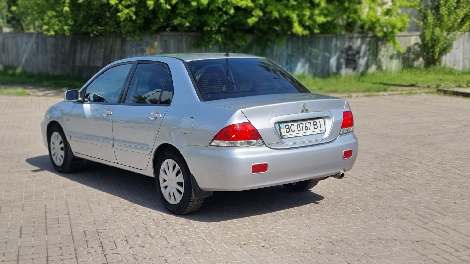 Продам Mitsubishi Lancer ! Автомат !