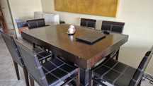 Mesa de jantar e  cadeirass