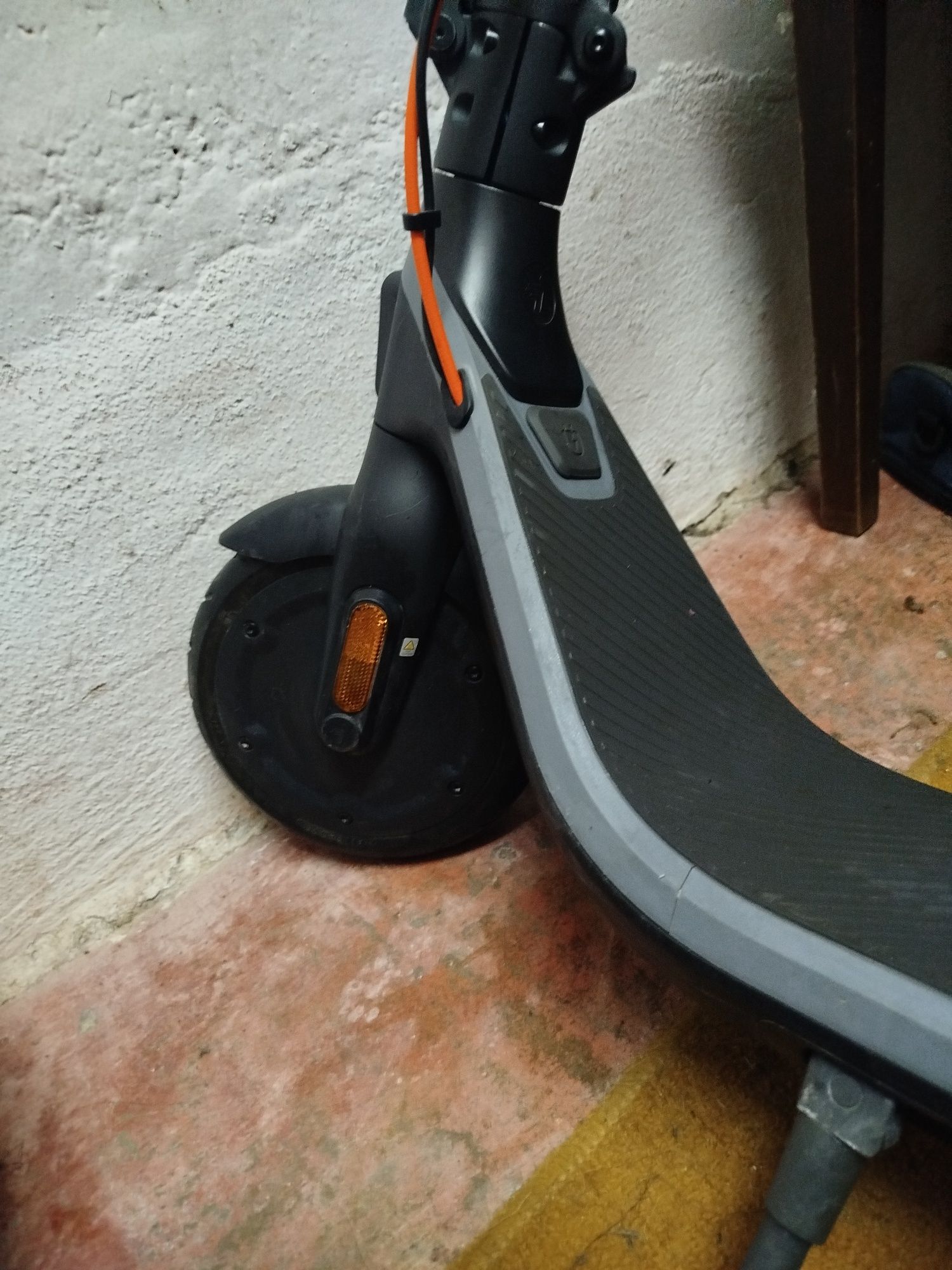 Trotinete Elétrica - Ninebot kickscooter E2 plus