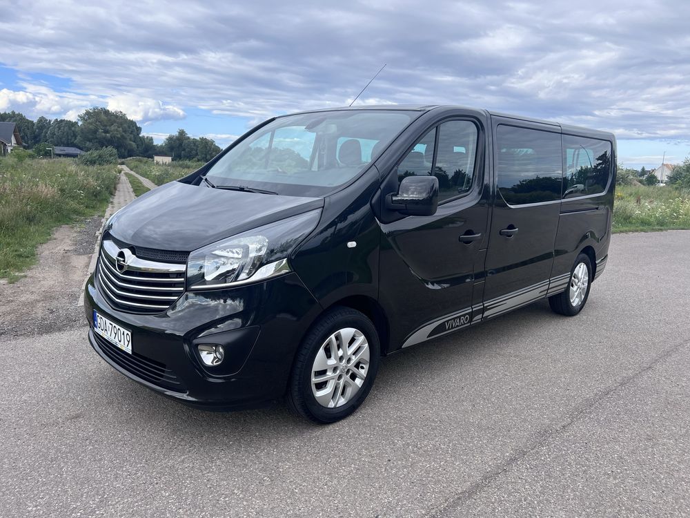 Wynajem Opel Vivaro 2017 - 9-osobowy long