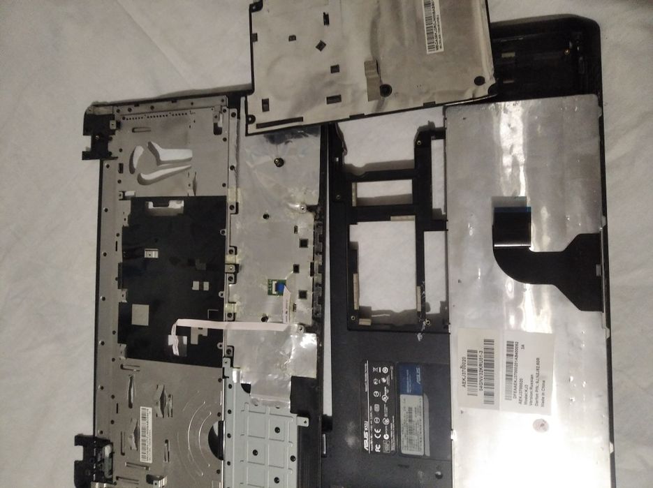 Клавіатура Корпус з динаміками та тачпадом Ноутбук Asus K52J JU JR