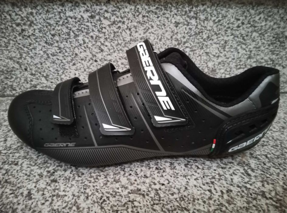 Sapatilha de ciclismo de estrada