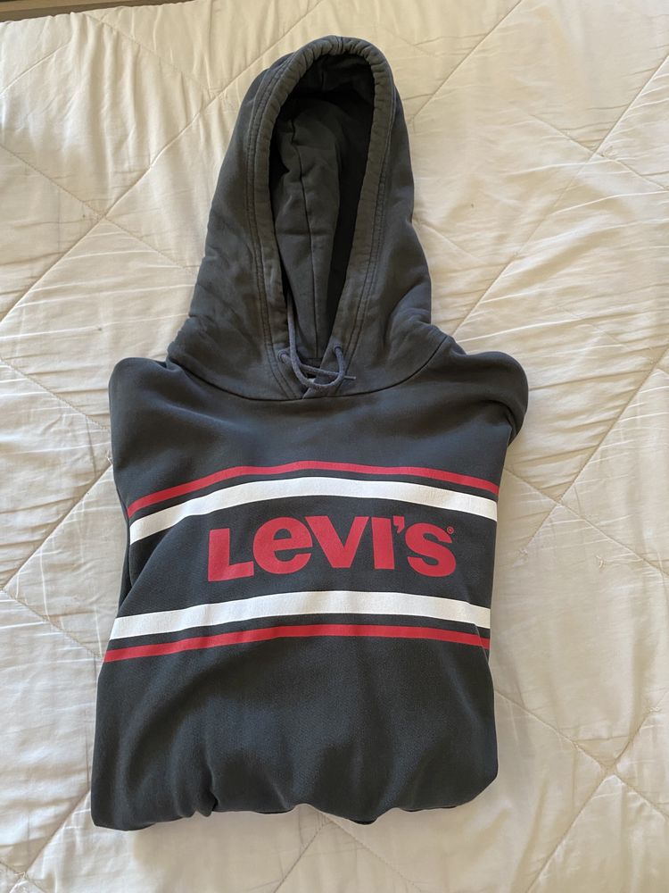 sweats levi’s usadas