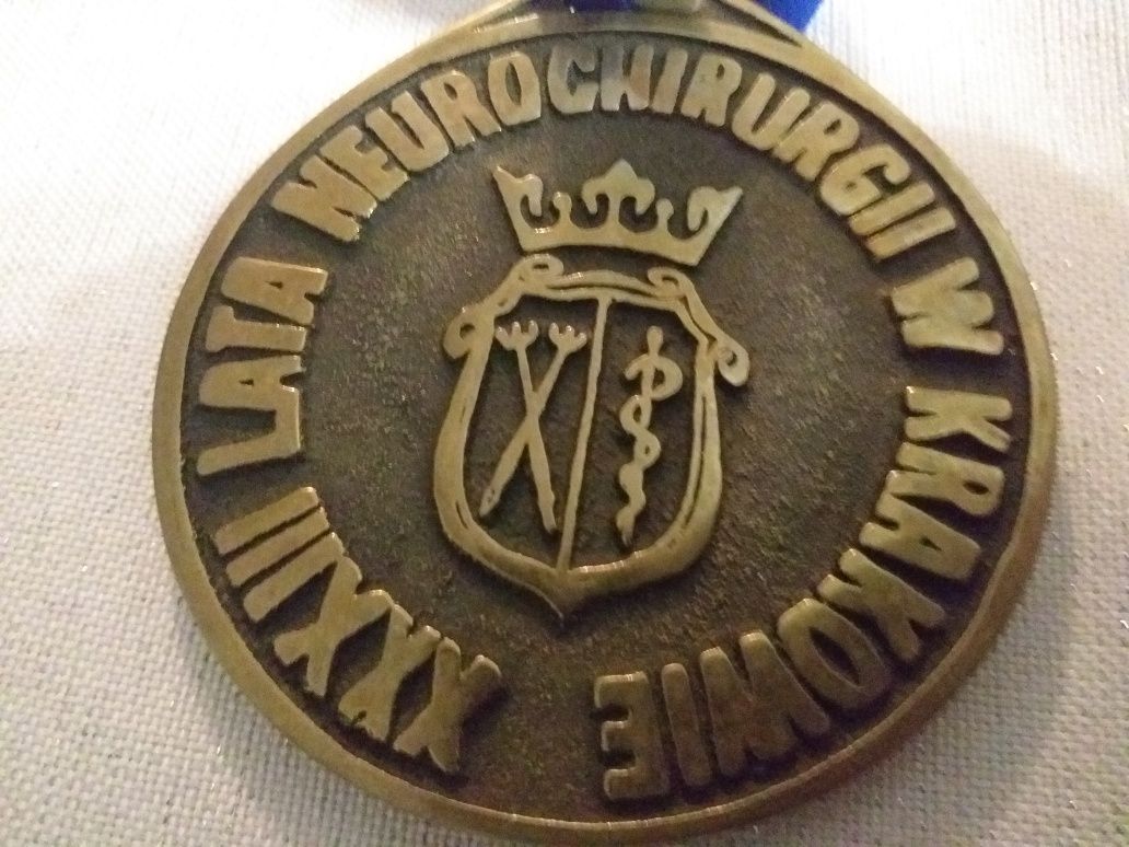 Medal XXXIII lata neurochirurgii w Krakowie