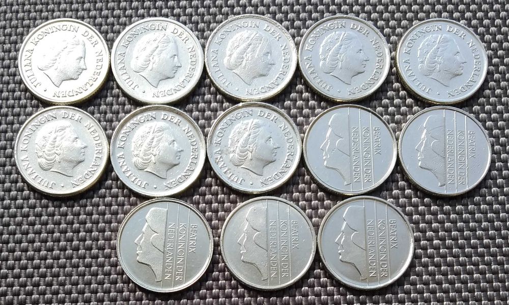 Коллекция 13 монет 10 центов Нидерландов