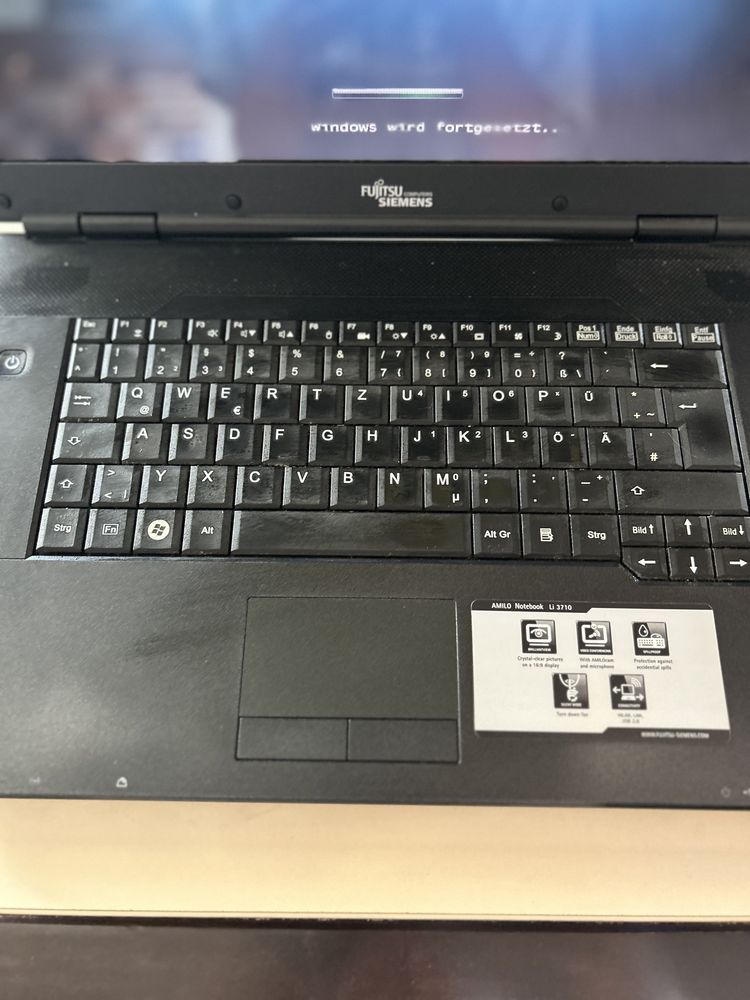 ноутбук fujitsu siemens li 3710