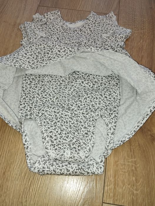 Dziewczęca sukienka body 68 H&M