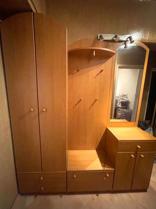 Meblościanka do przedpokoju garderoba