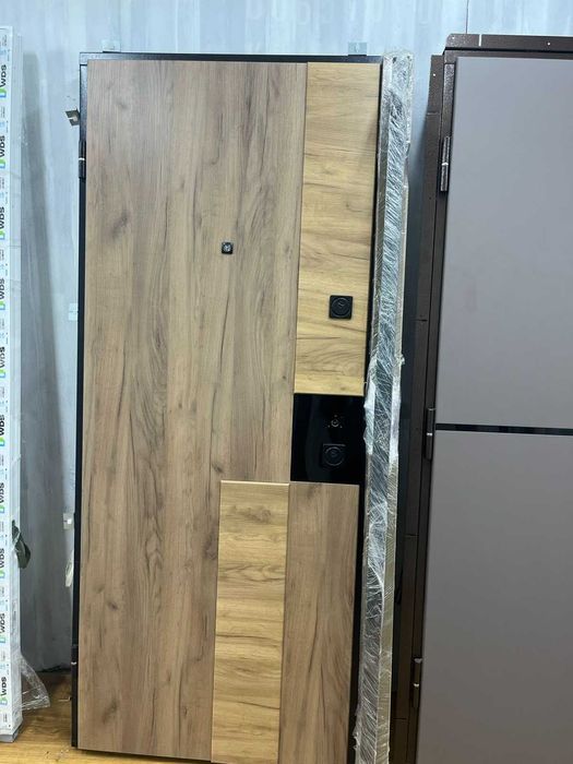 Вхідні - Броньовані двері РОЗПРОДАЖ ! В наявності!