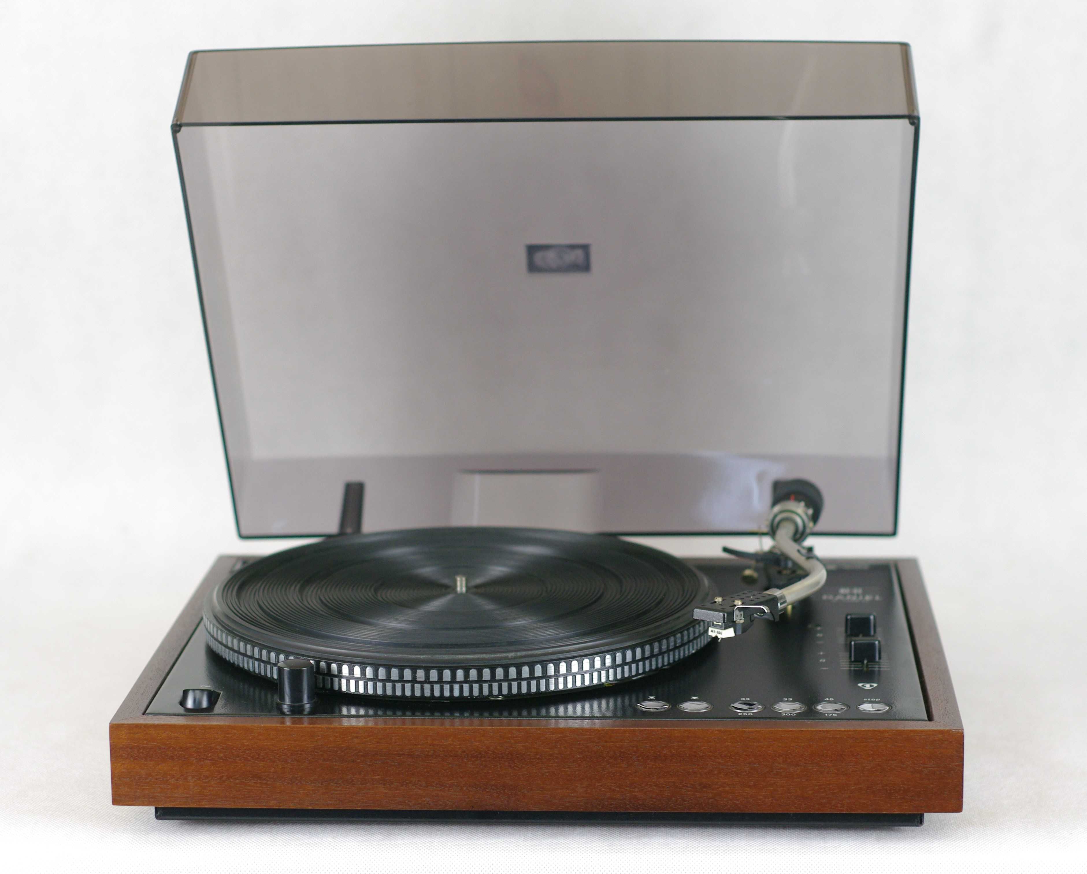 Gramofon Daniel G-1100 fs