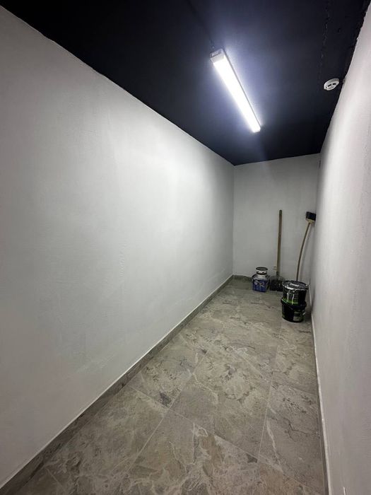 Оренда фасадного офісу 42 м2 в ЖК закритого типу