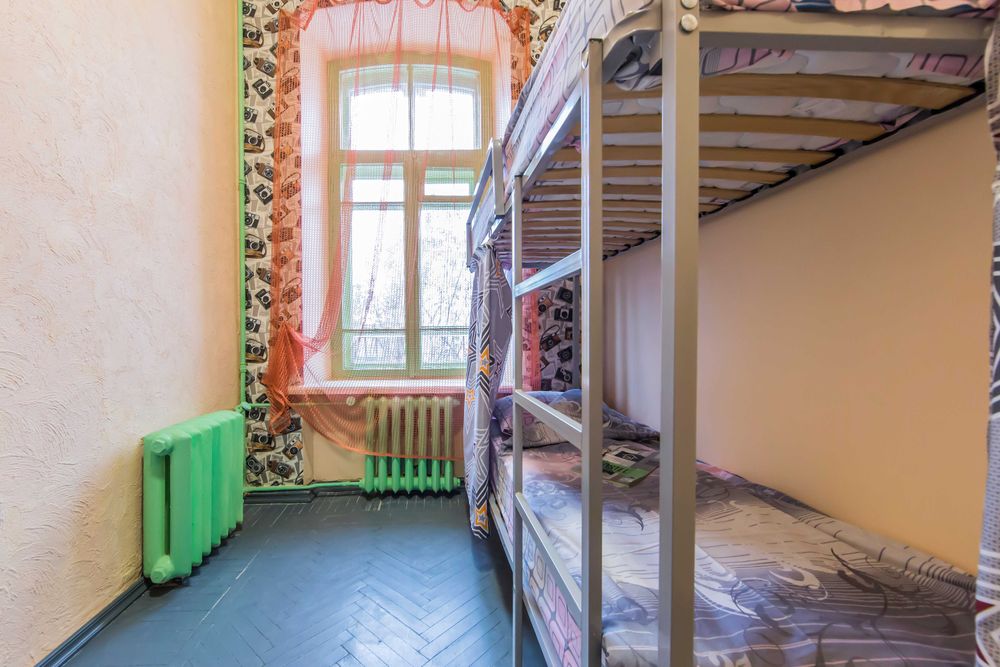 Подселение в 4х мест.комнату! Неделя 600 грн. Воздухофлотский пр.