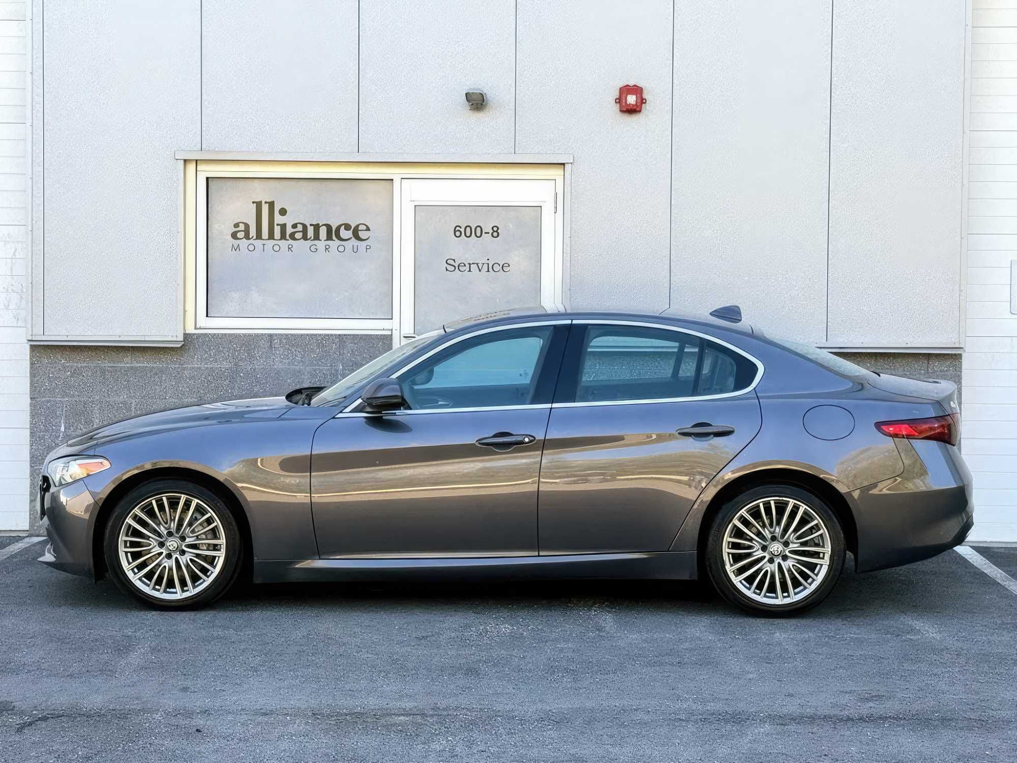 2017 Alfa Romeo Giulia Ti