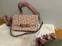 Torebka GUESS – Monogramowy Styl i Elegancja za 279 PLN! Nowa!