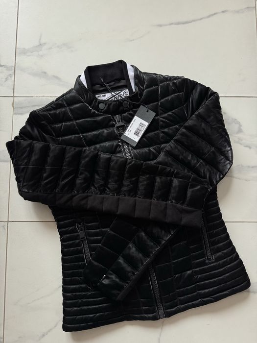 Куртка Guess NEW