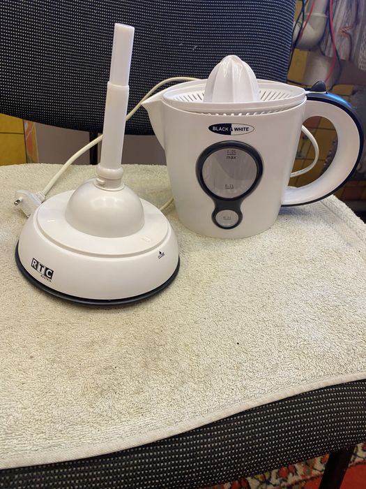 Цытрусовая соковыжималка