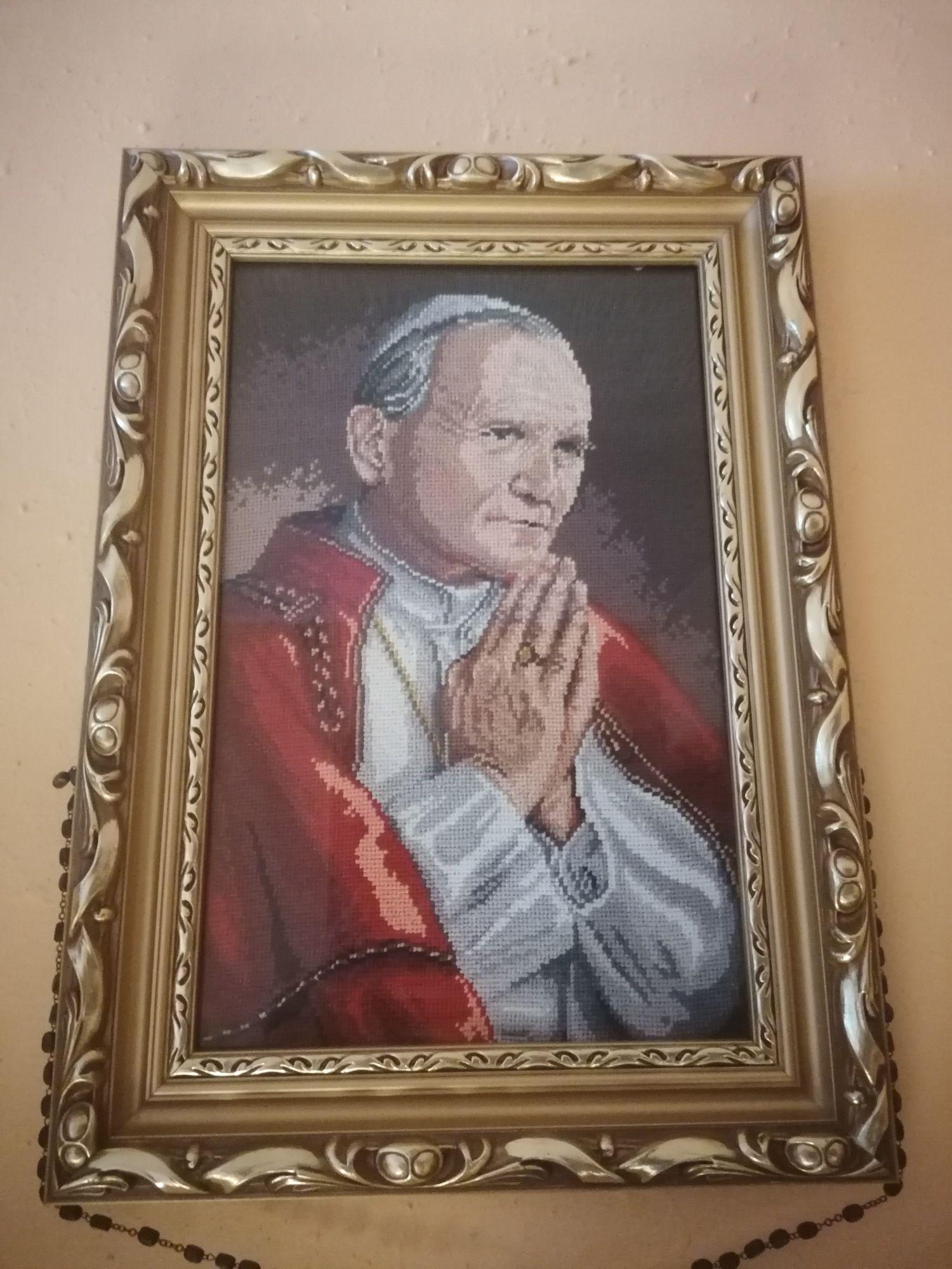 Obraz Jana Pawła II ręcznie haftowany krzyżykowo Polecam NOWY