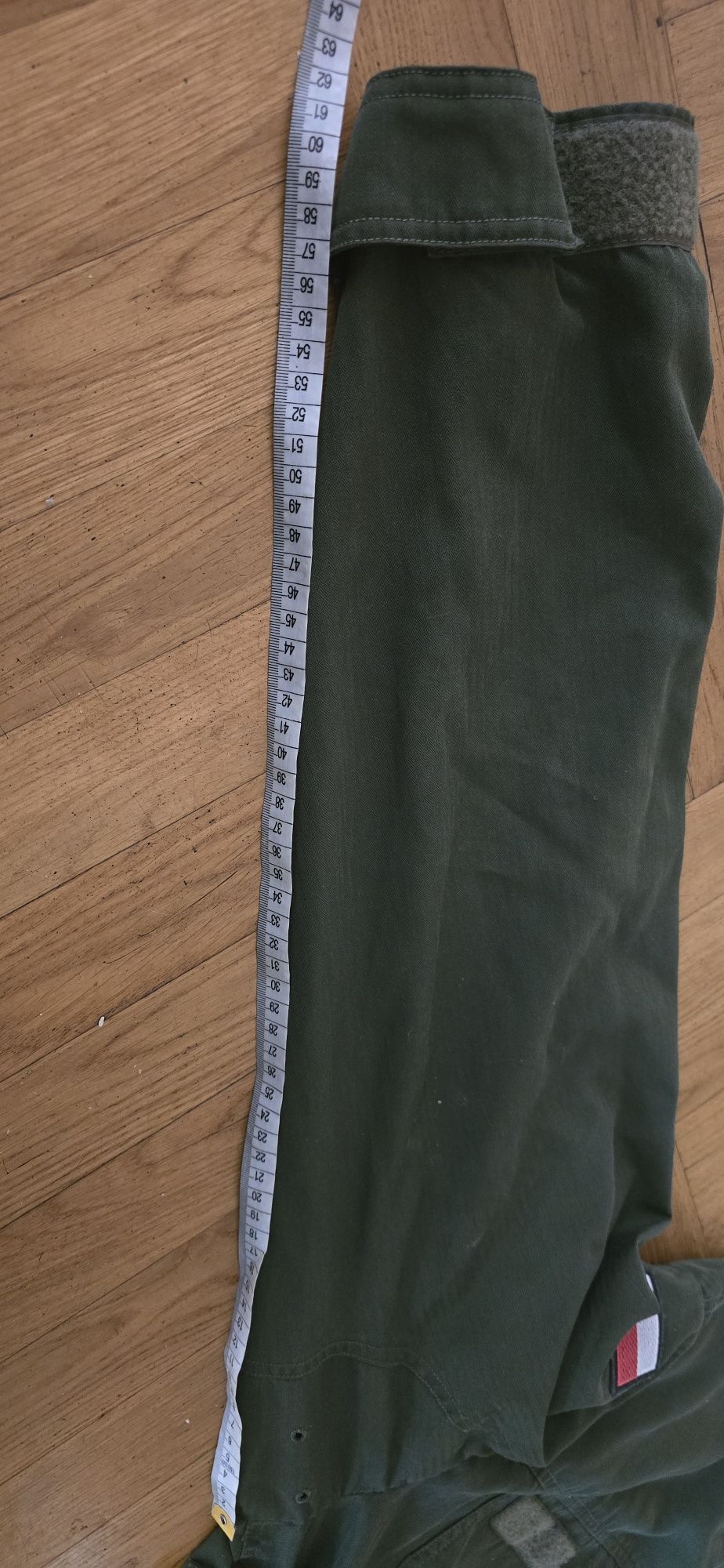Wojskowy kombinezon pilota khaki 606A/MON