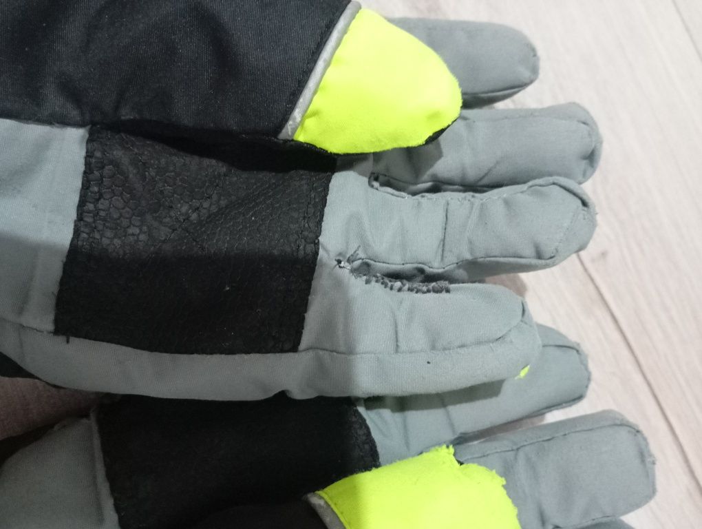 Rękawiczki dziecięce rozmiar 134/146