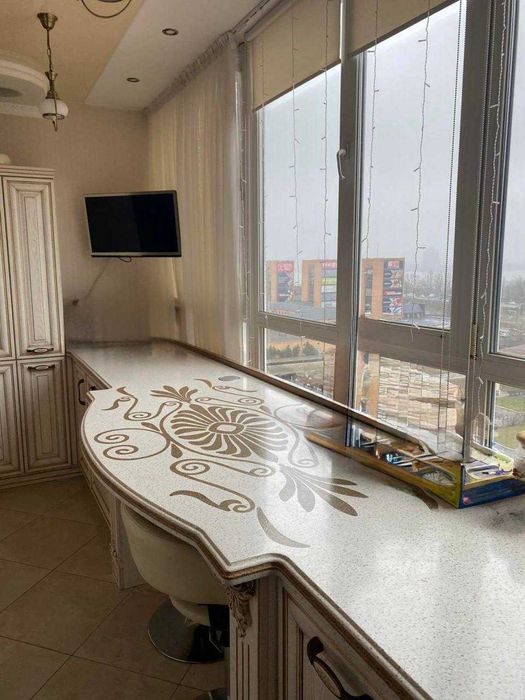 Топ-локация! 3 мин до парка и ТЦ! Продам квартиру с двумя спальнями.