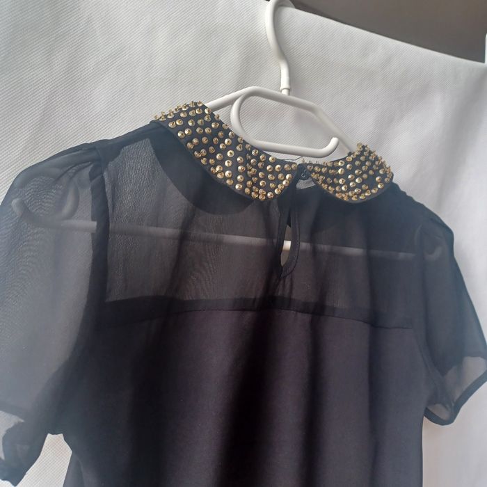 Śliczna koszula bluzka krótki rękaw XS 34 czarna kołnierzyk cekinowy