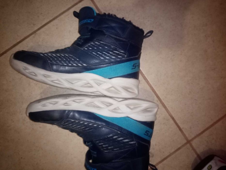 Демісезонні черевики Skechers на хлопчика