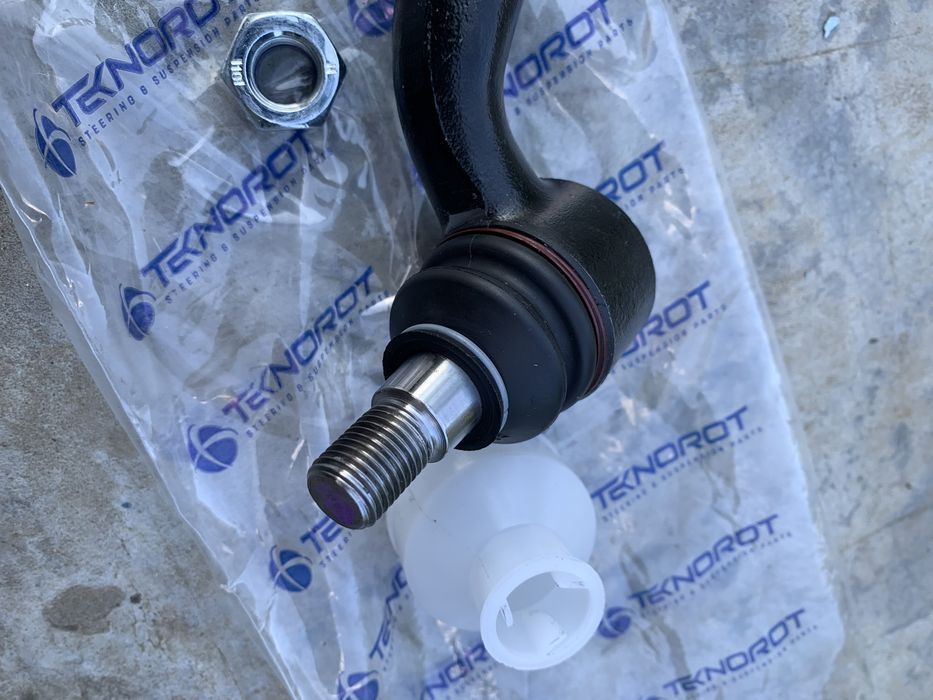 Передние верхние рычаги BMW E34