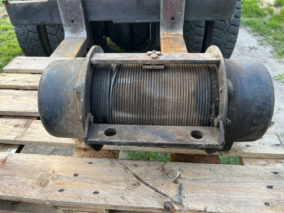 Wciągnik elektryczny A.L.G. Elektrozug – 550 kg / 5,5 m