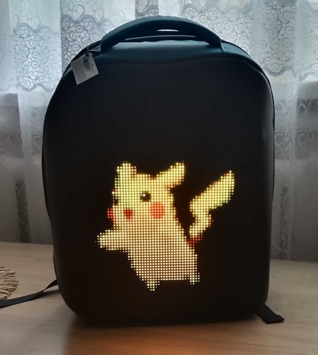 Продам рюкзак з LED екраном