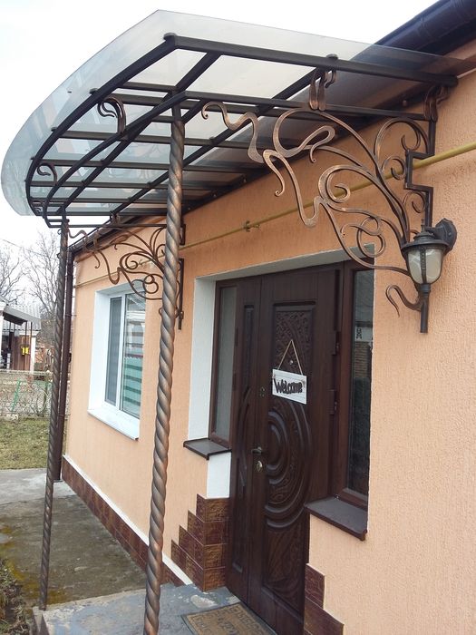Ворота,козирки,гойдалки,перила,кирнички,двері та інші вироби з металу